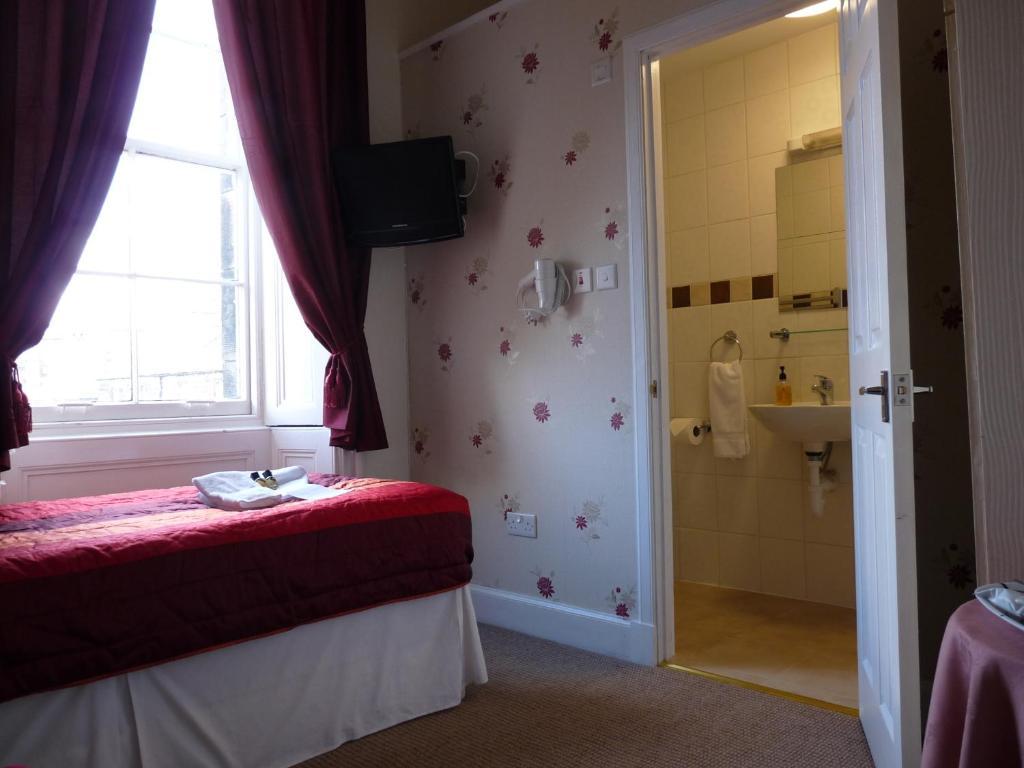 Alba Hills Guest House Единбург Номер фото