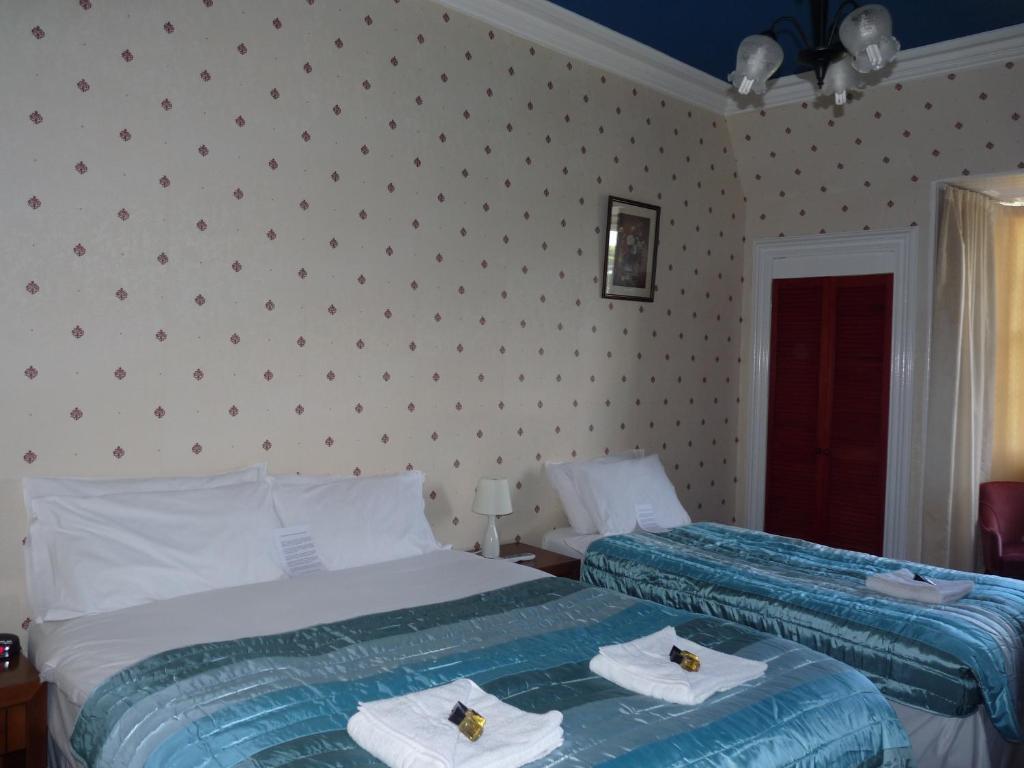 Alba Hills Guest House Единбург Номер фото