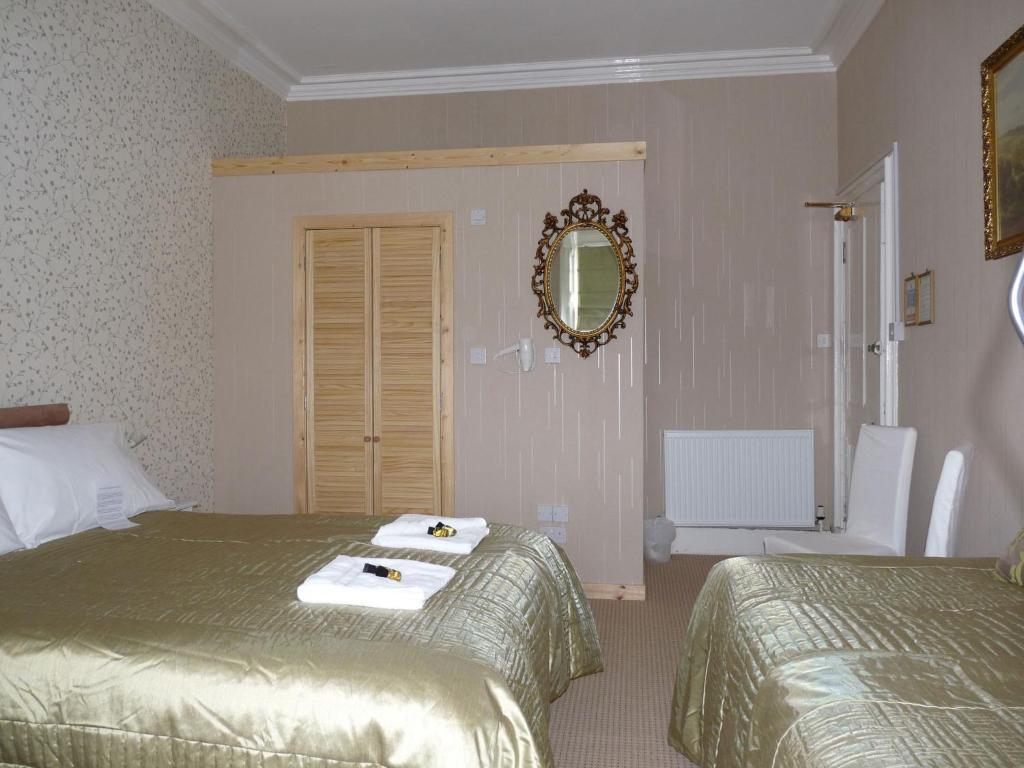 Alba Hills Guest House Единбург Номер фото