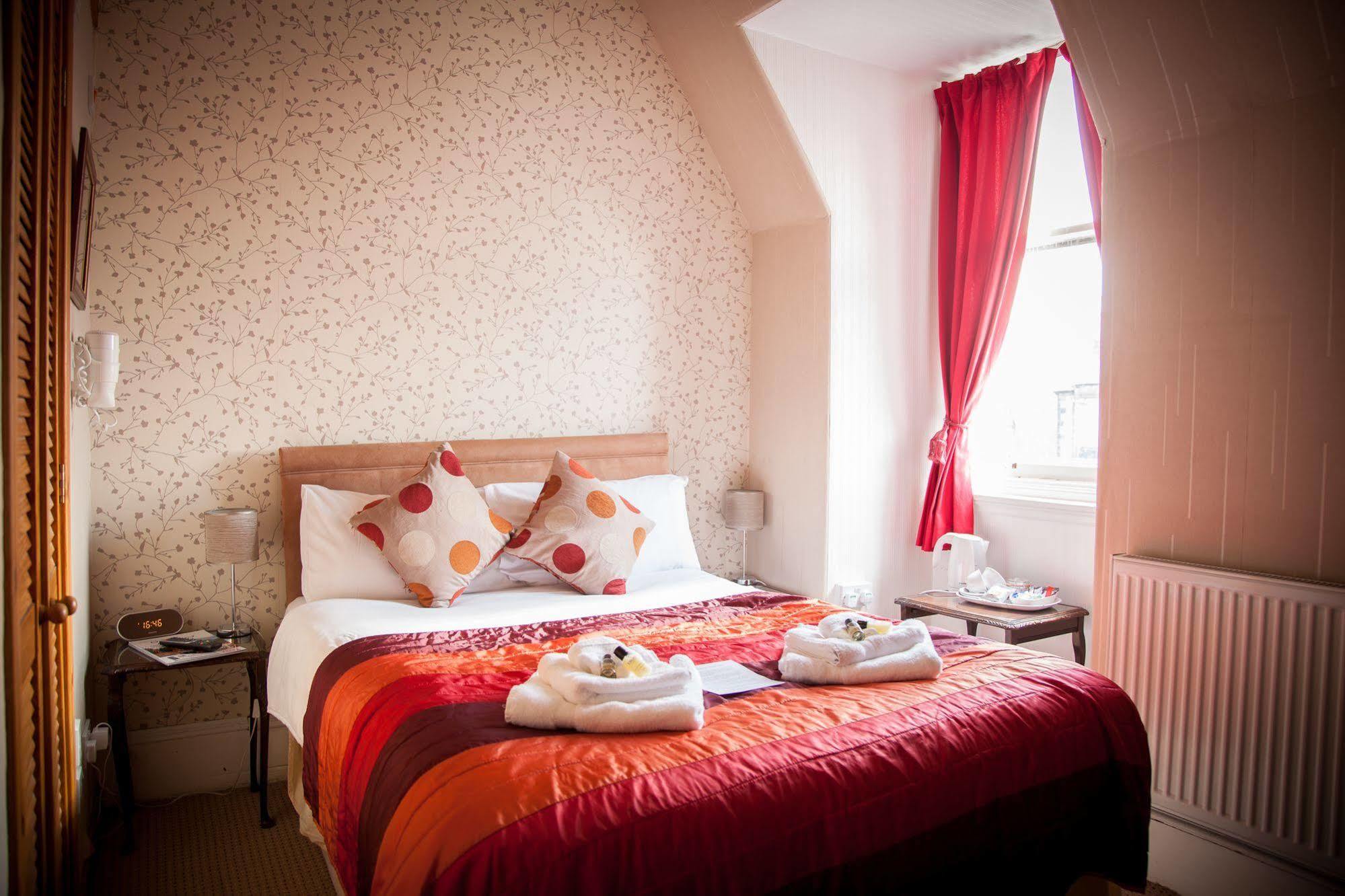 Alba Hills Guest House Единбург Екстер'єр фото