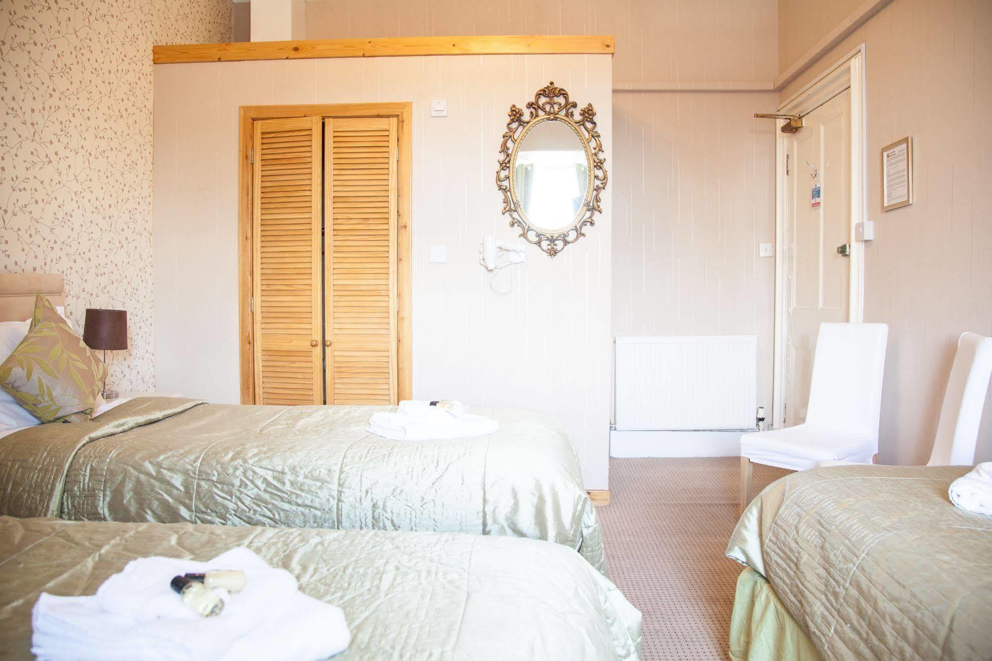 Alba Hills Guest House Единбург Екстер'єр фото