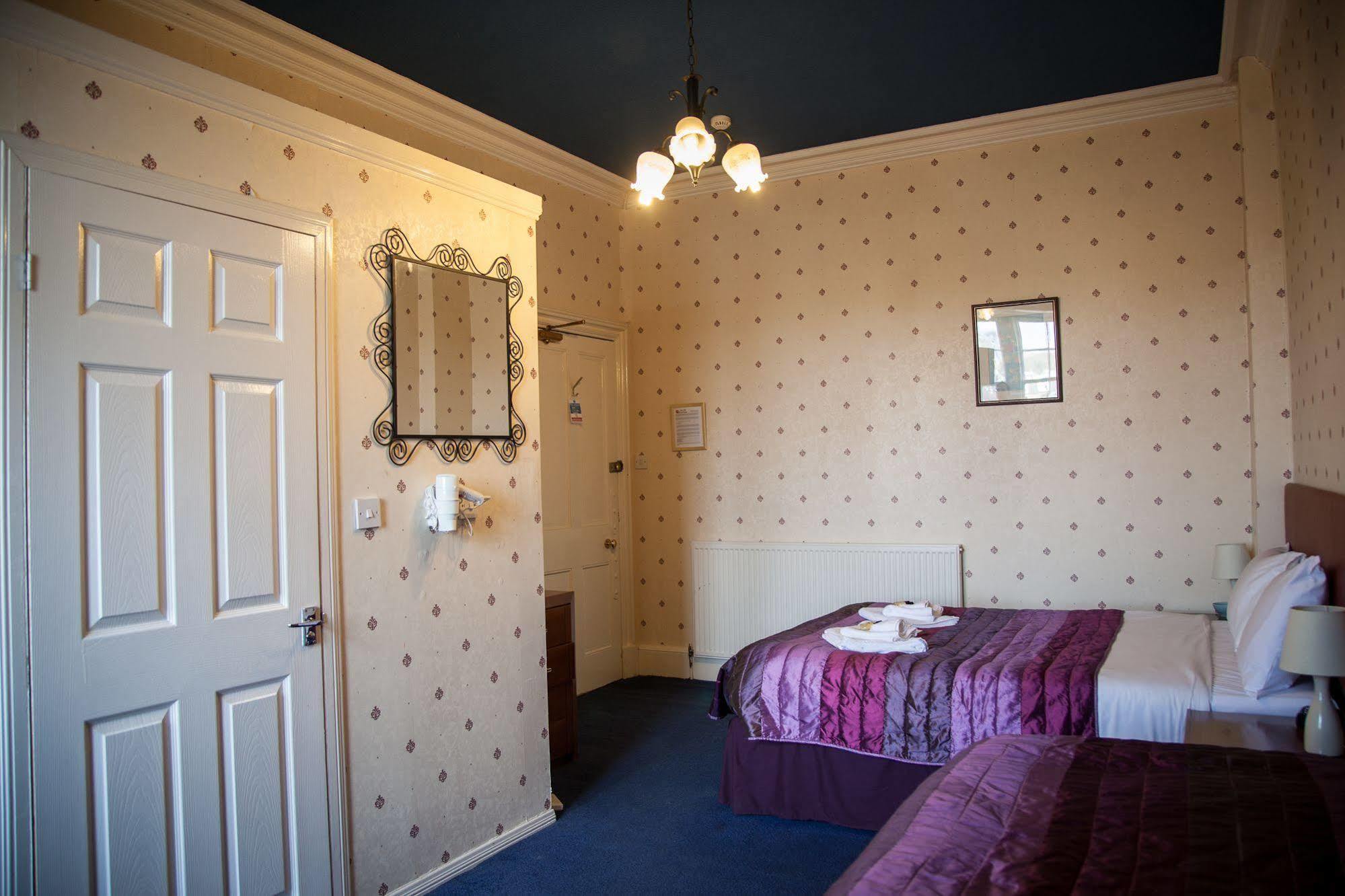 Alba Hills Guest House Единбург Екстер'єр фото