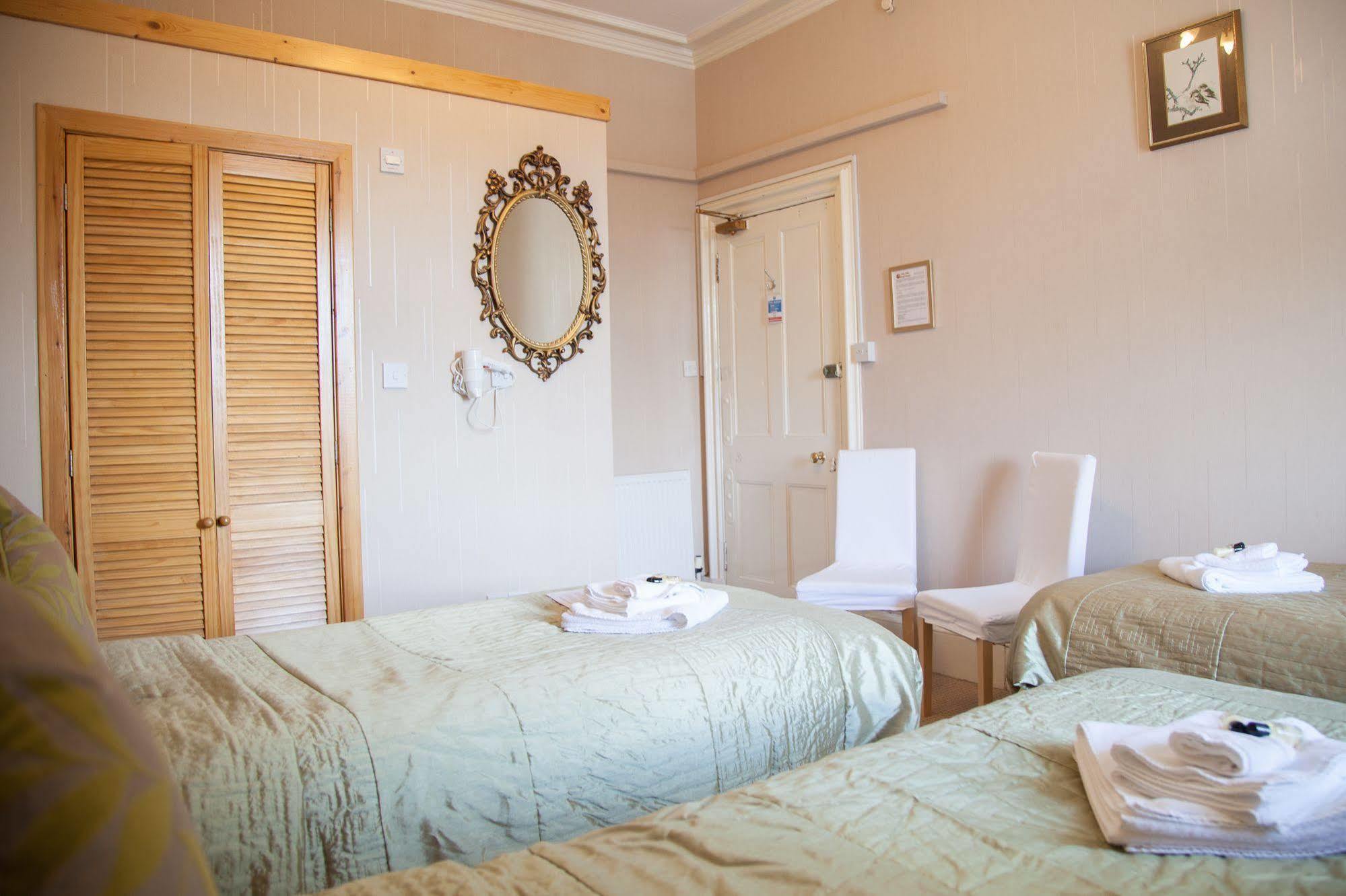 Alba Hills Guest House Единбург Екстер'єр фото